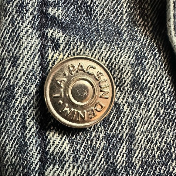 EUC Men’s Pacsun Los Angeles Distressed Medium - Picture 6 of 7